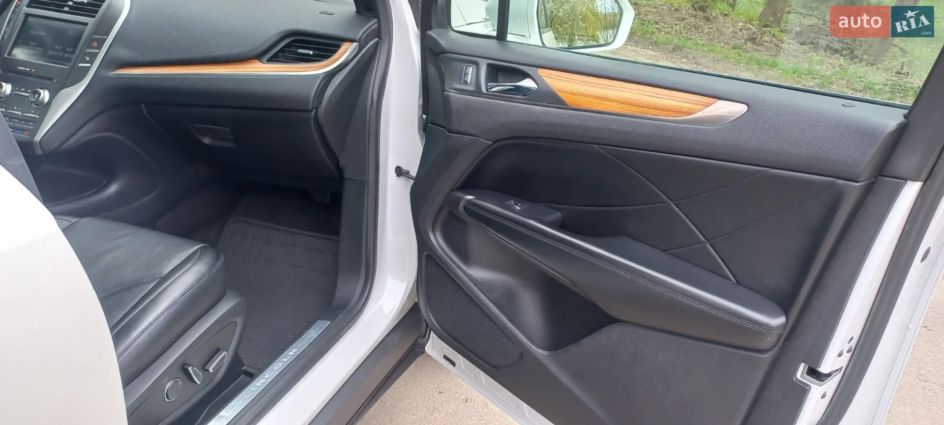 2015 Lincoln MKC - мініатюра 30