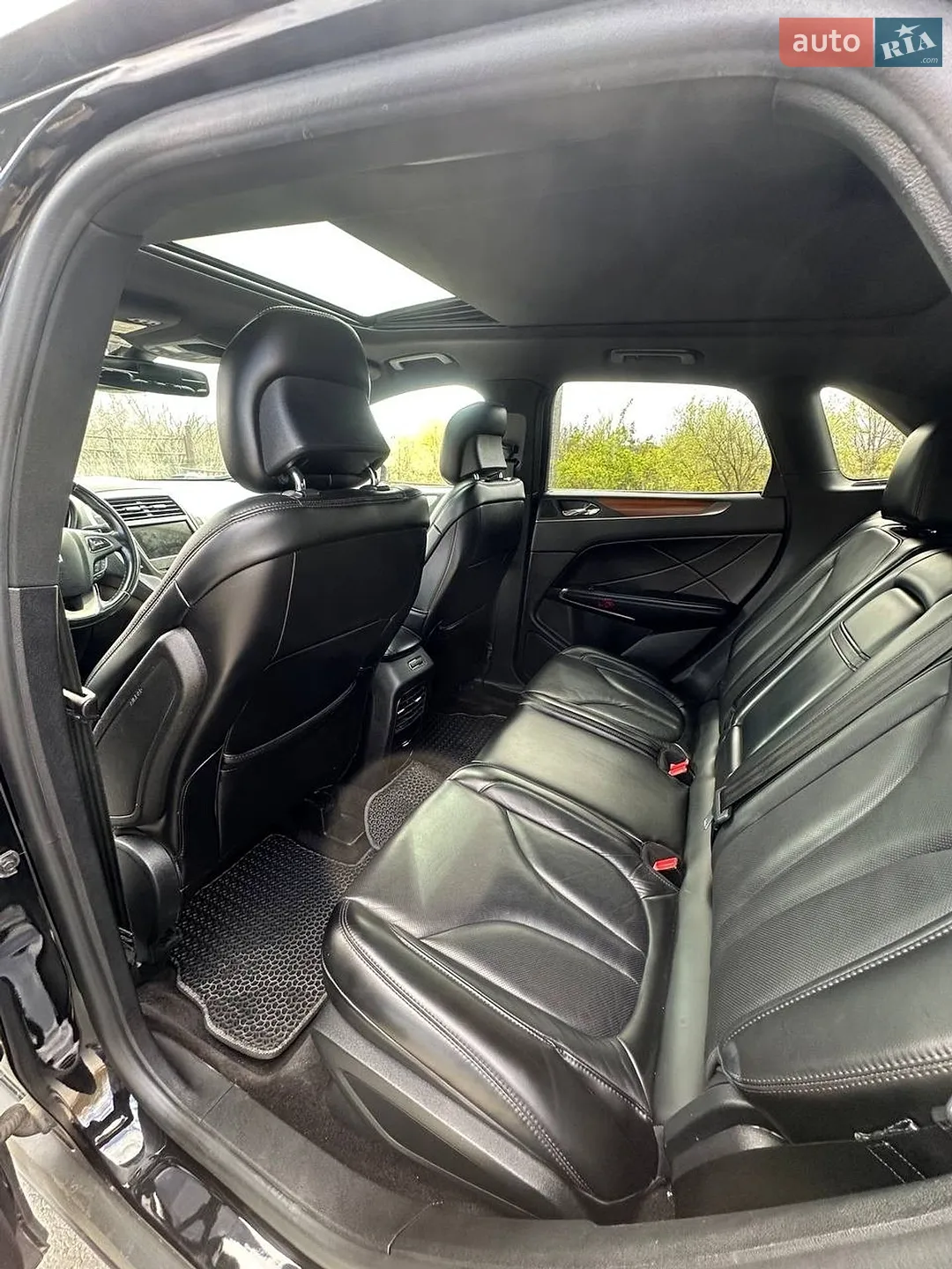2017 Lincoln MKC - мініатюра 11