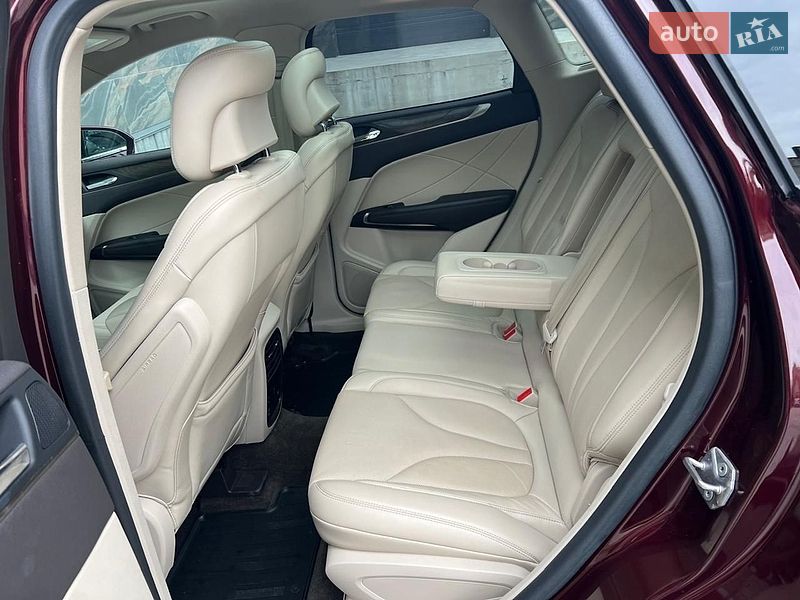 Внедорожник / Кроссовер Lincoln MKC 2018 в Ужгороде
