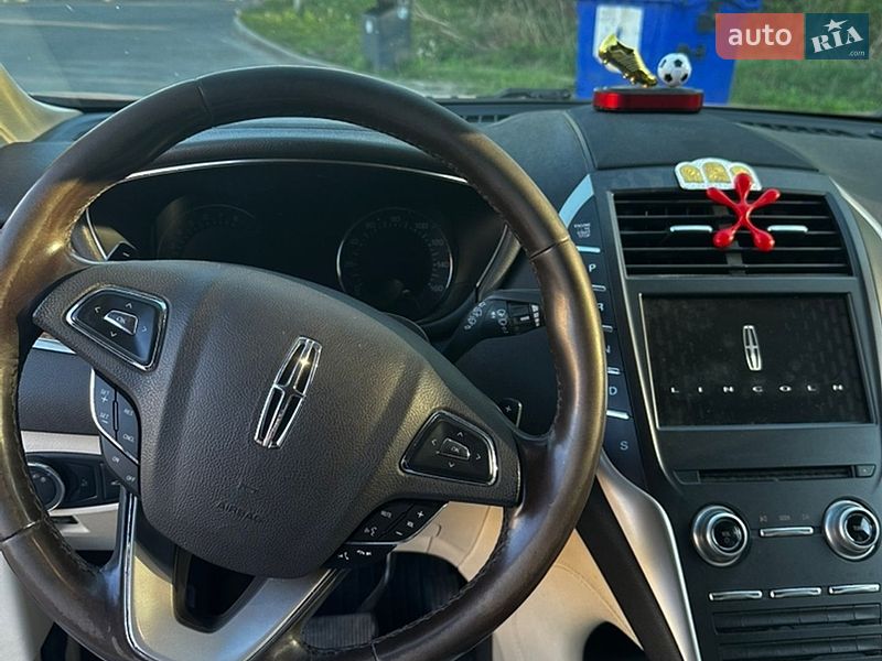 Внедорожник / Кроссовер Lincoln MKC 2016 в Львове