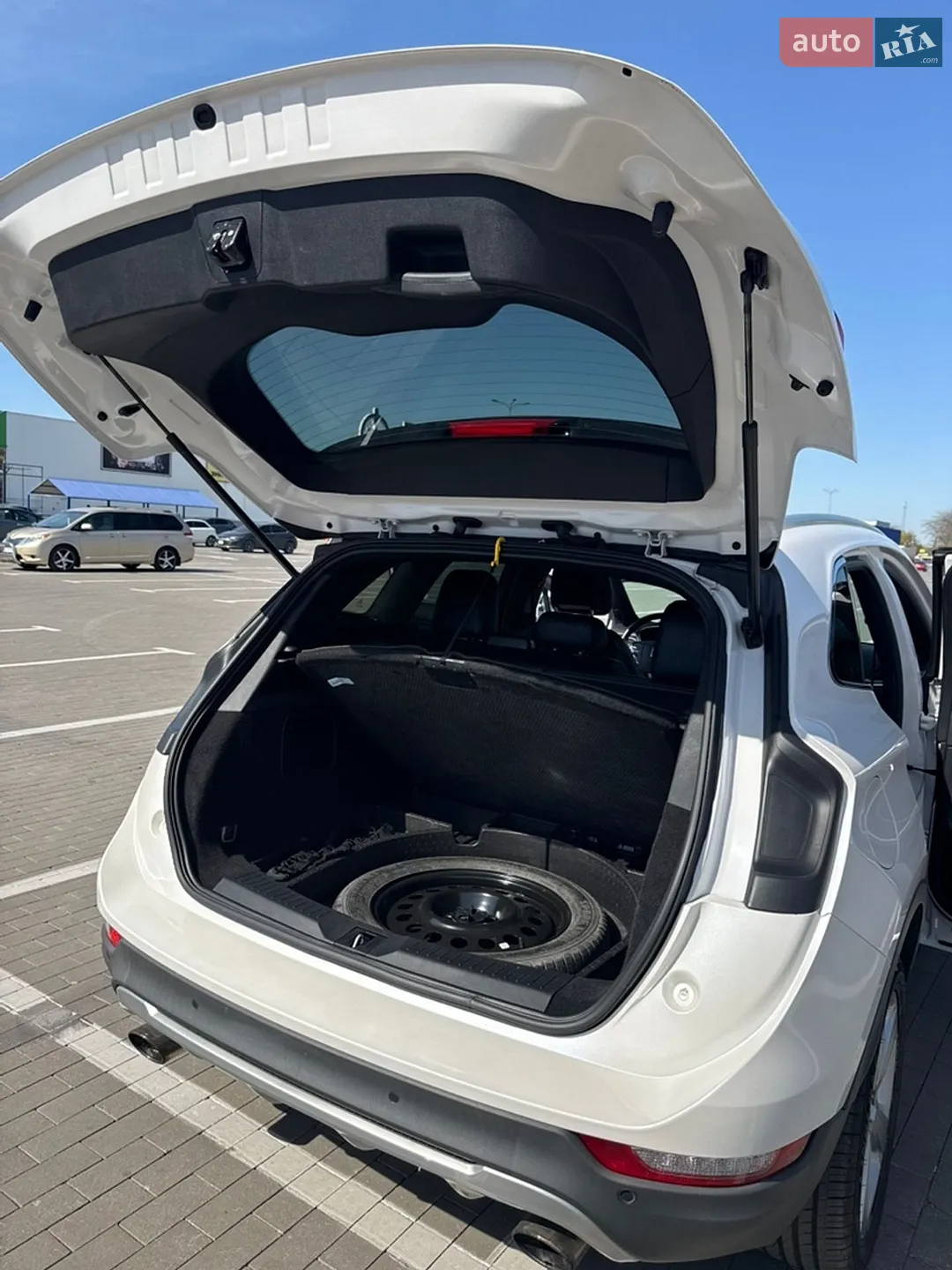 2015 Lincoln MKC - мініатюра 3