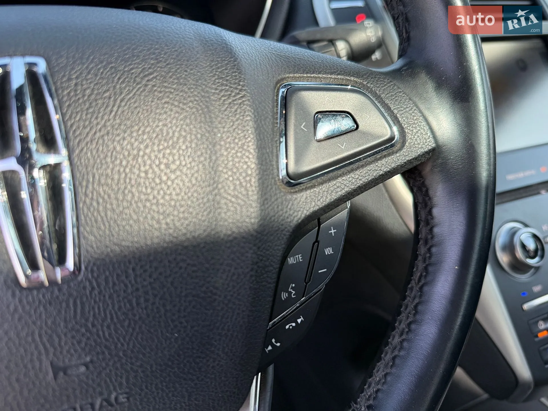 2014 Lincoln MKC - мініатюра 23