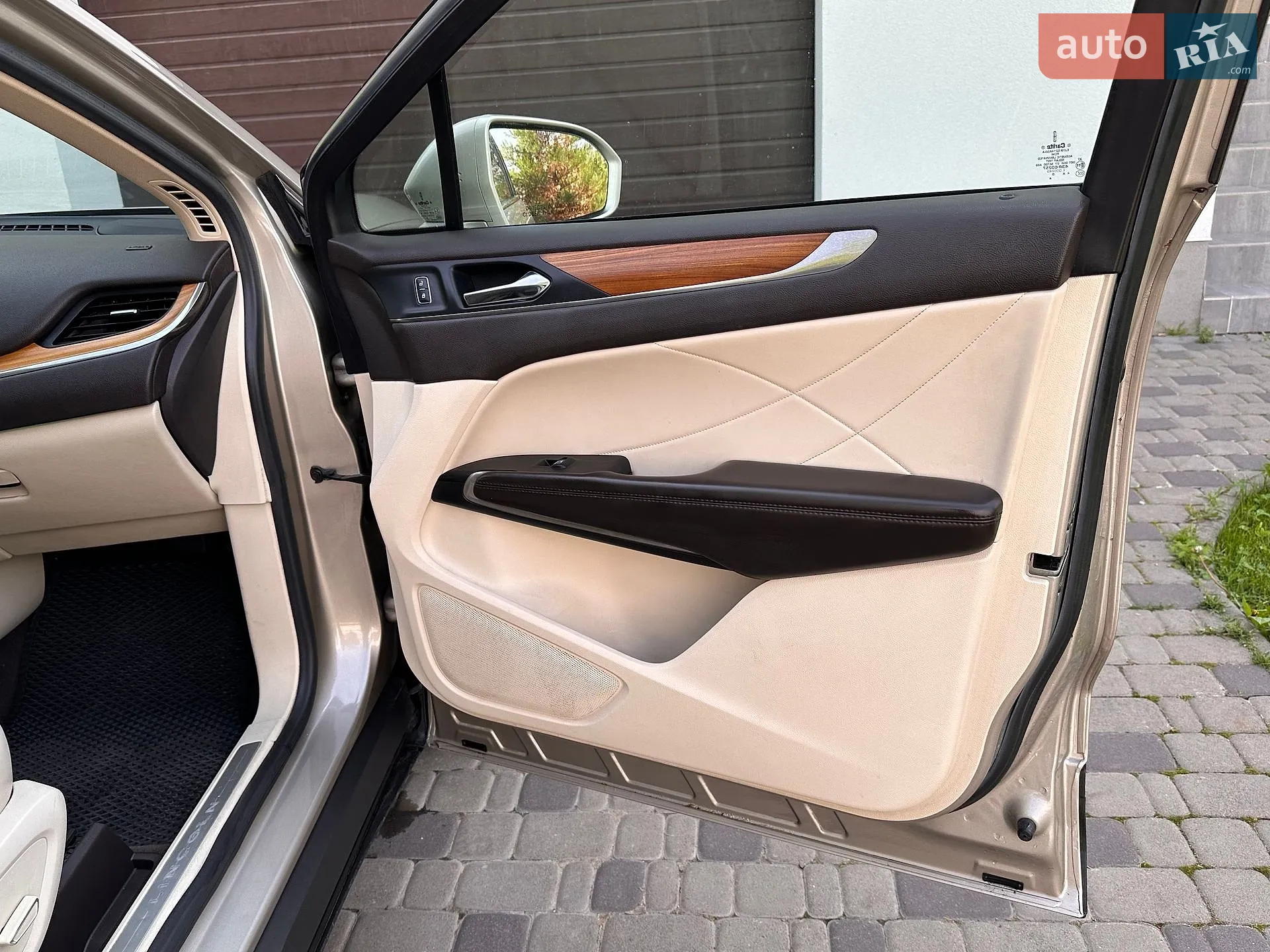 2014 Lincoln MKC - мініатюра 19