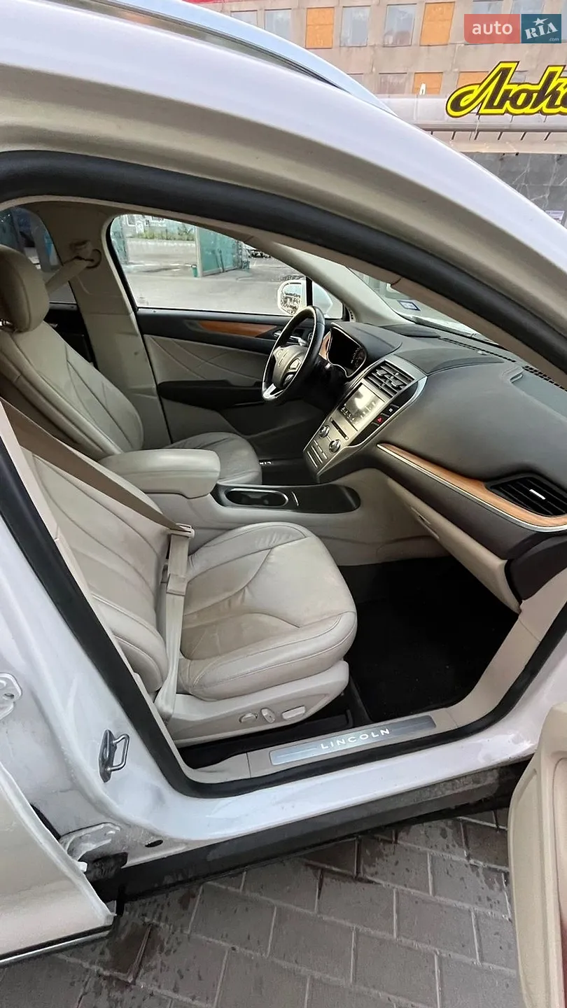 2017 Lincoln MKC - мініатюра 7