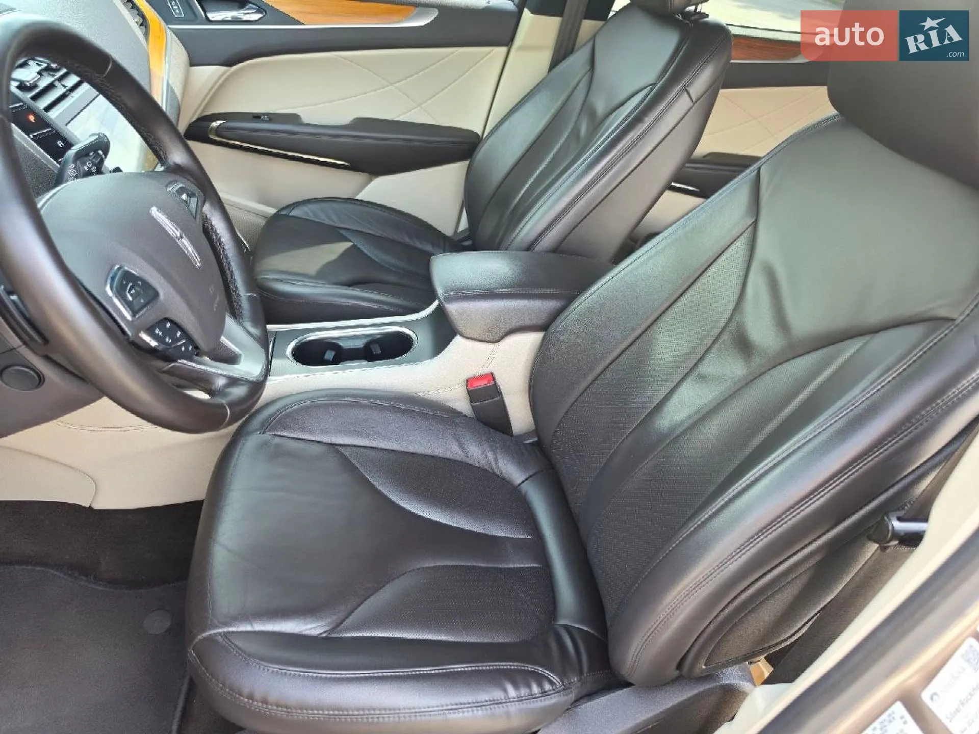 2019 Lincoln MKC - мініатюра 7