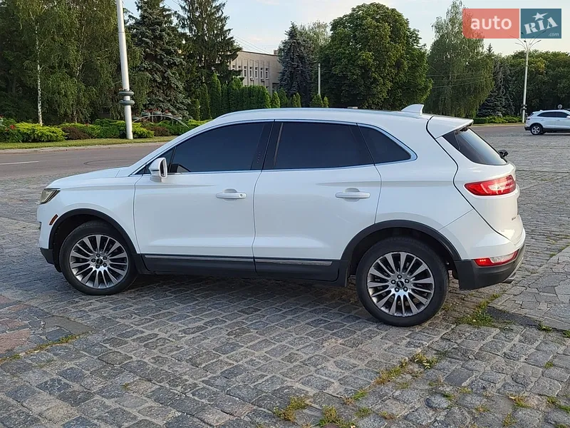 Lincoln MKC 2016 VIN 5LMCJ3D9XGUJ26656 фото оголошення 4 з 40