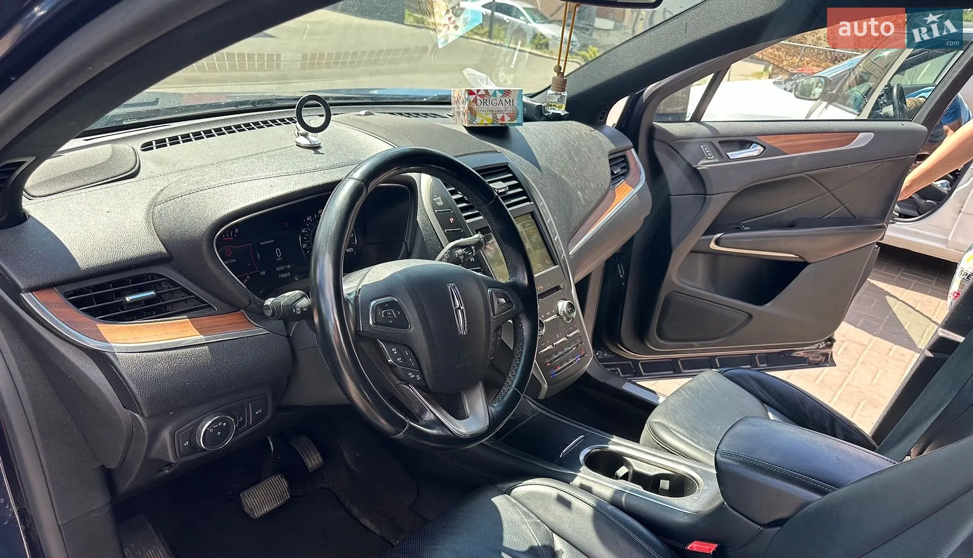 2017 Lincoln MKC - мініатюра 9
