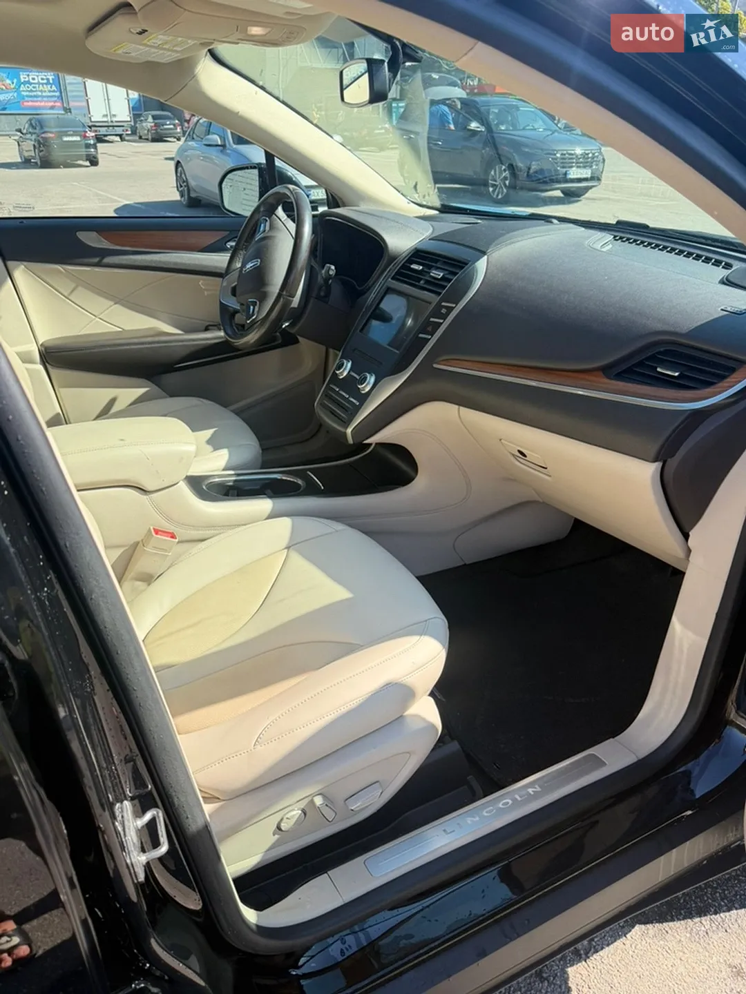 2018 Lincoln MKC - мініатюра 18