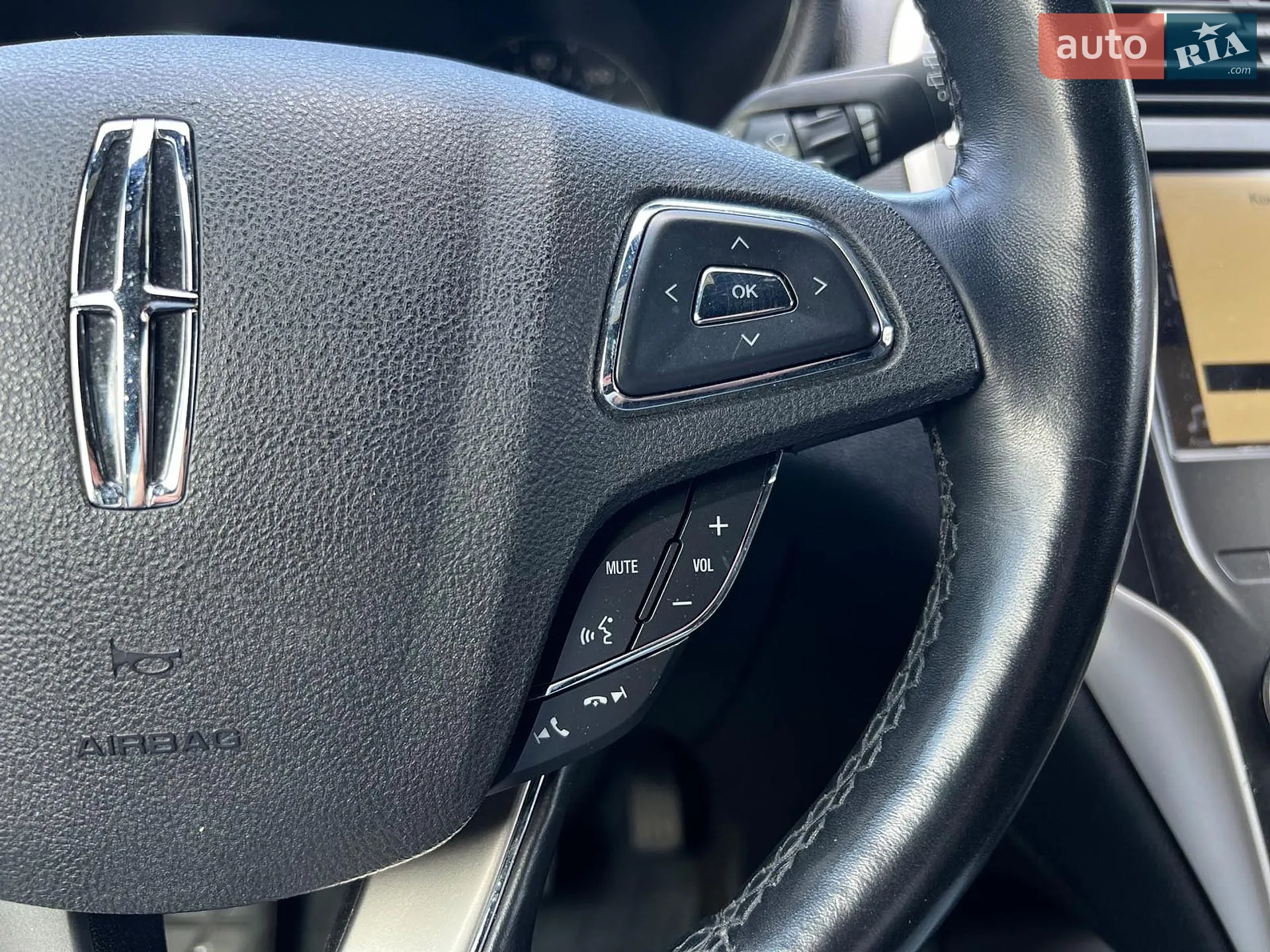 2019 Lincoln MKC - мініатюра 12