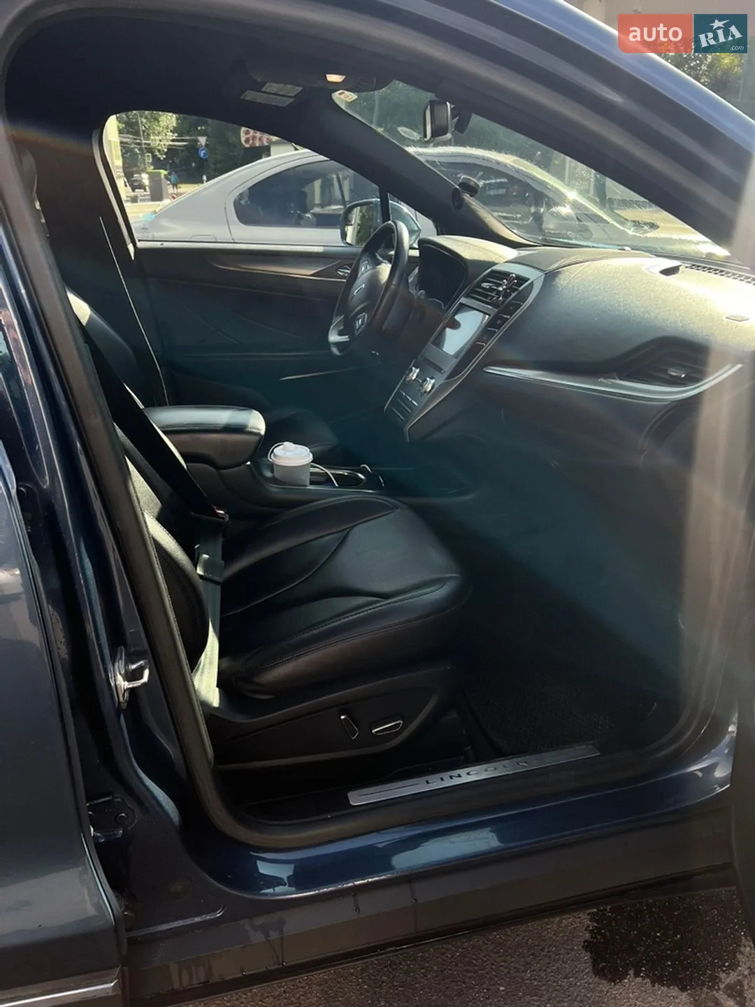2018 Lincoln MKC - мініатюра 10
