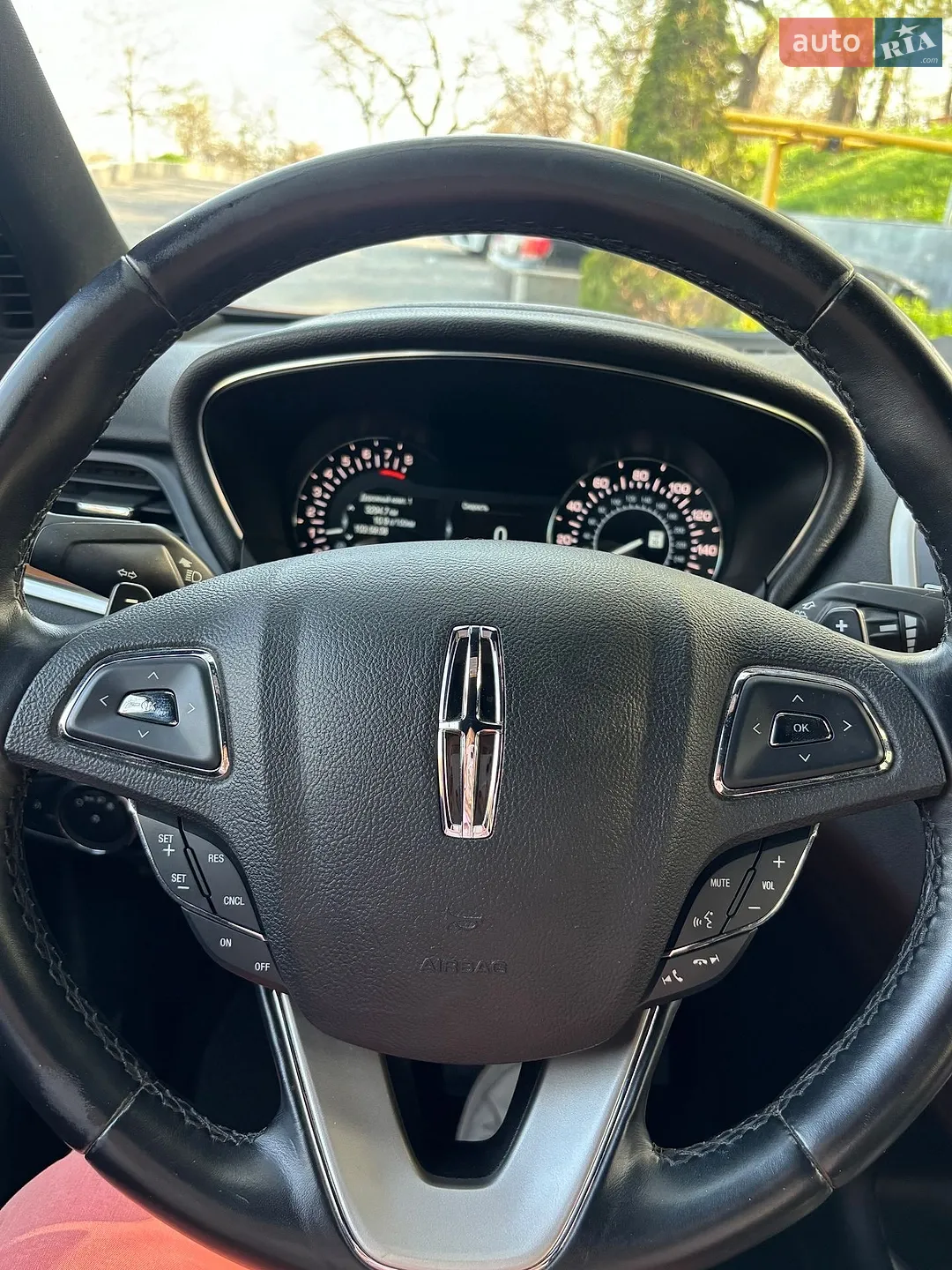 2017 Lincoln MKC - мініатюра 14