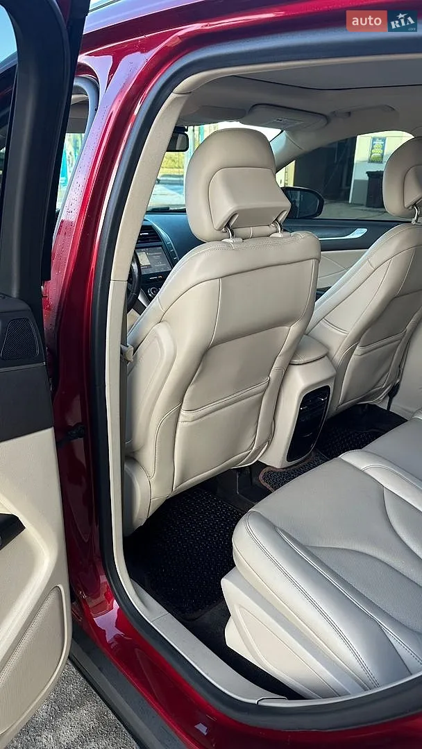 2017 Lincoln MKC - мініатюра 16