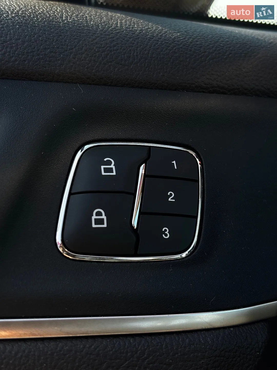 2018 Lincoln MKC - мініатюра 40