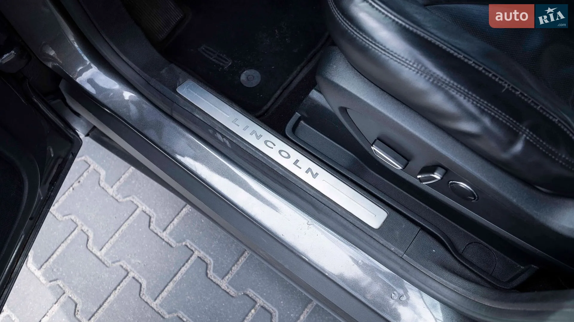 2016 Lincoln MKC - мініатюра 27