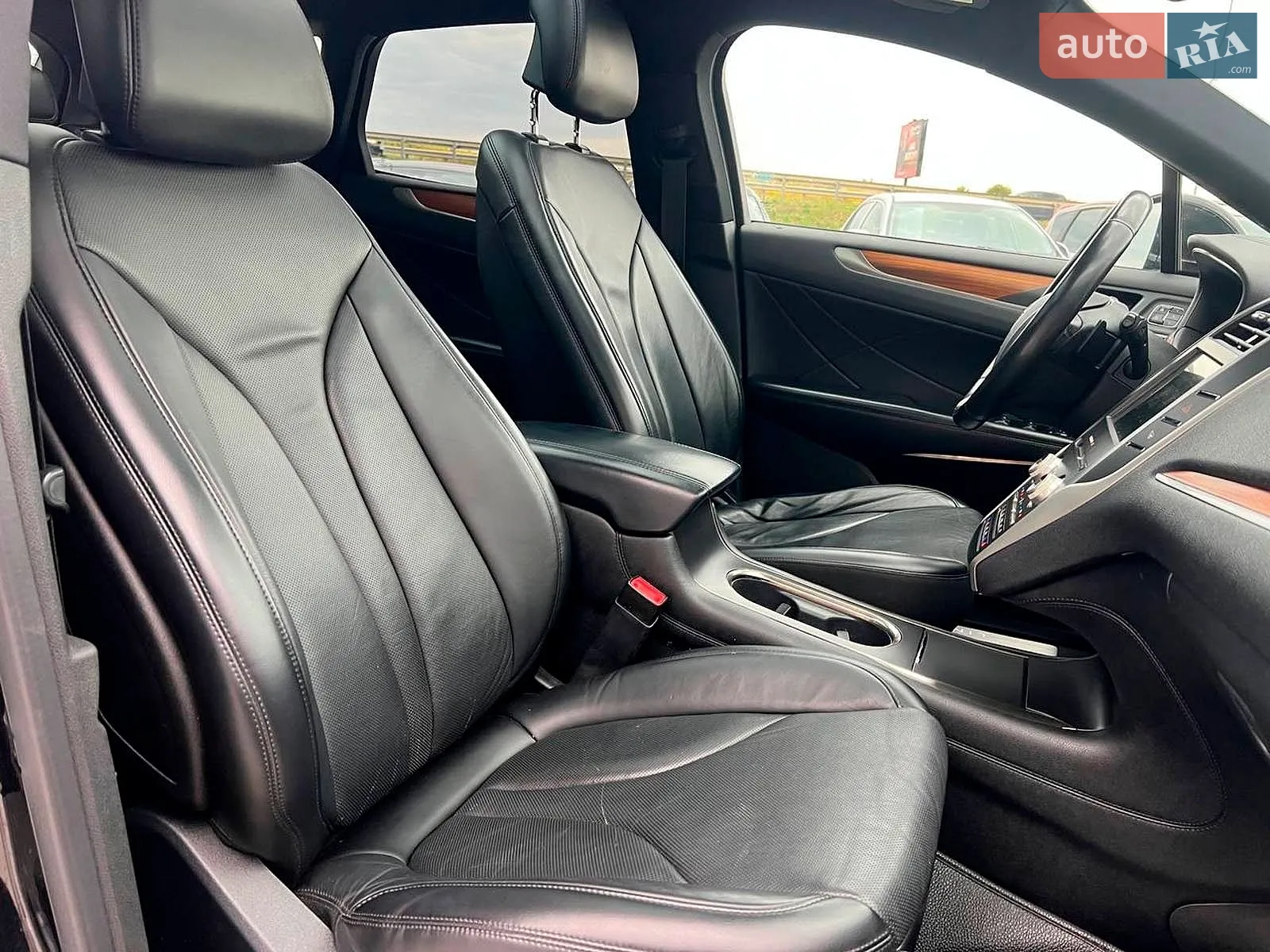 2016 Lincoln MKC - мініатюра 48