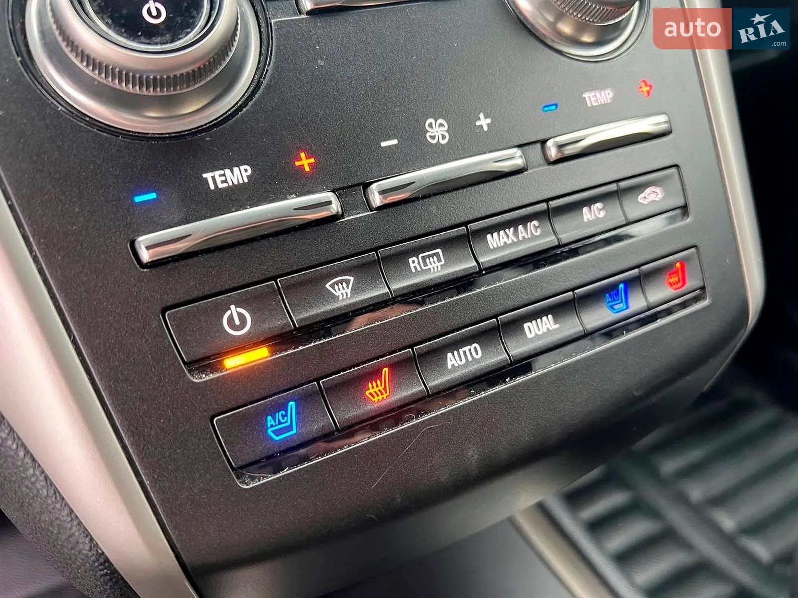 2016 Lincoln MKC - мініатюра 35