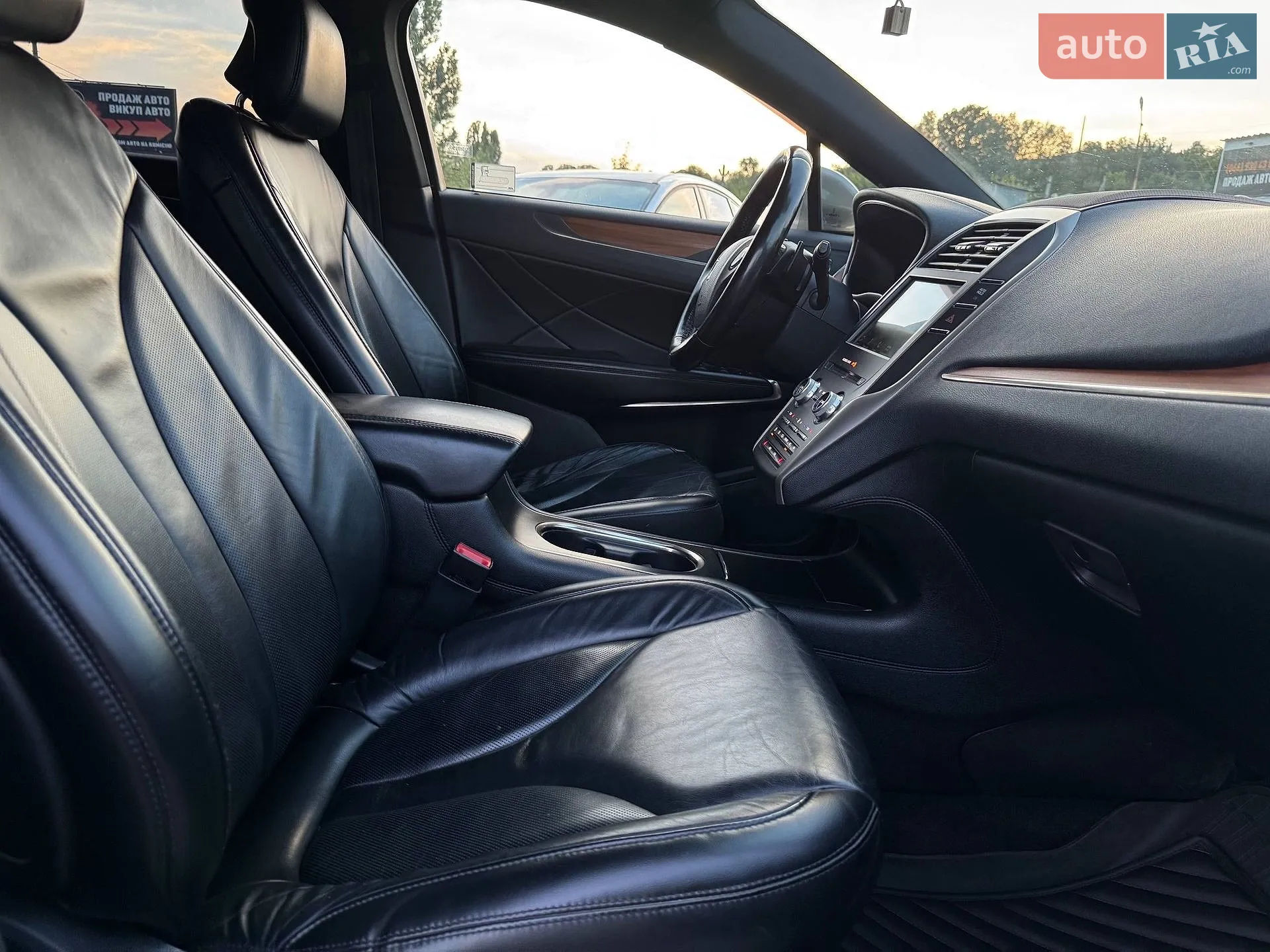 2017 Lincoln MKC - мініатюра 24