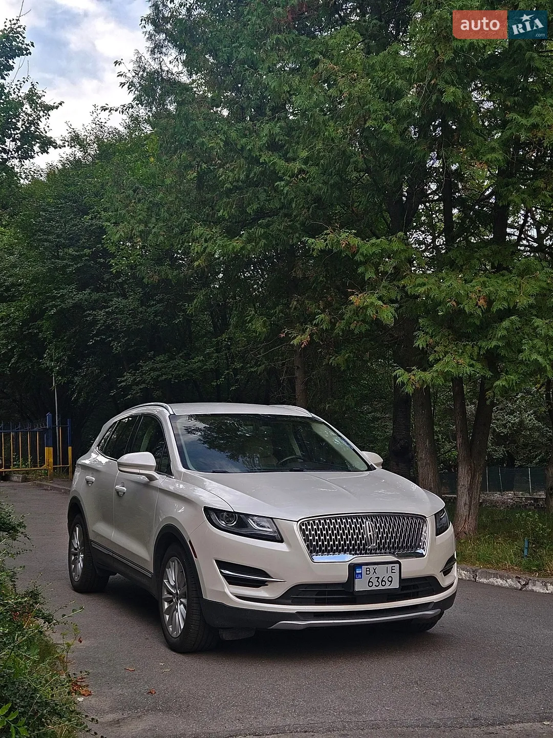 2019 Lincoln MKC - мініатюра 2
