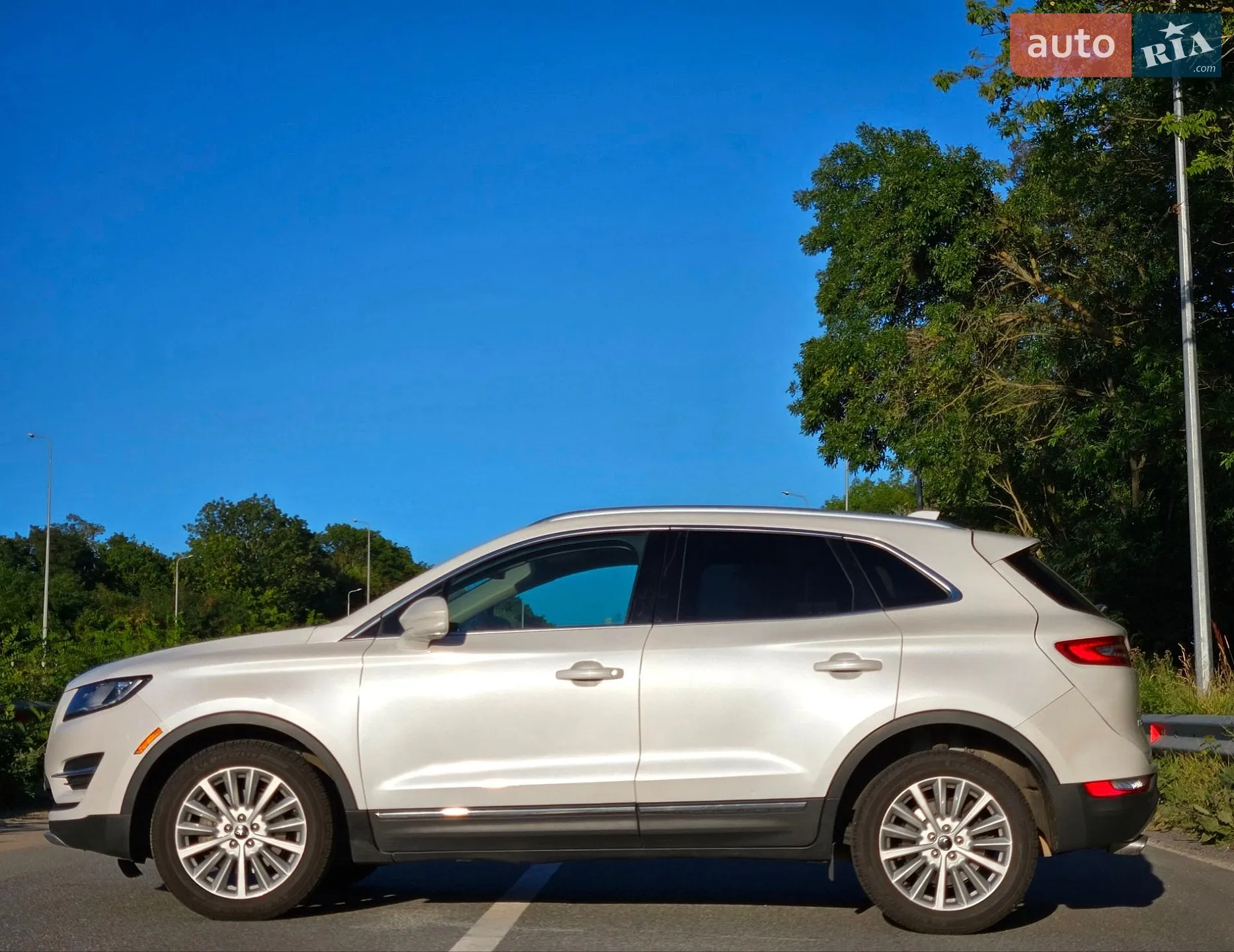 2019 Lincoln MKC - мініатюра 14