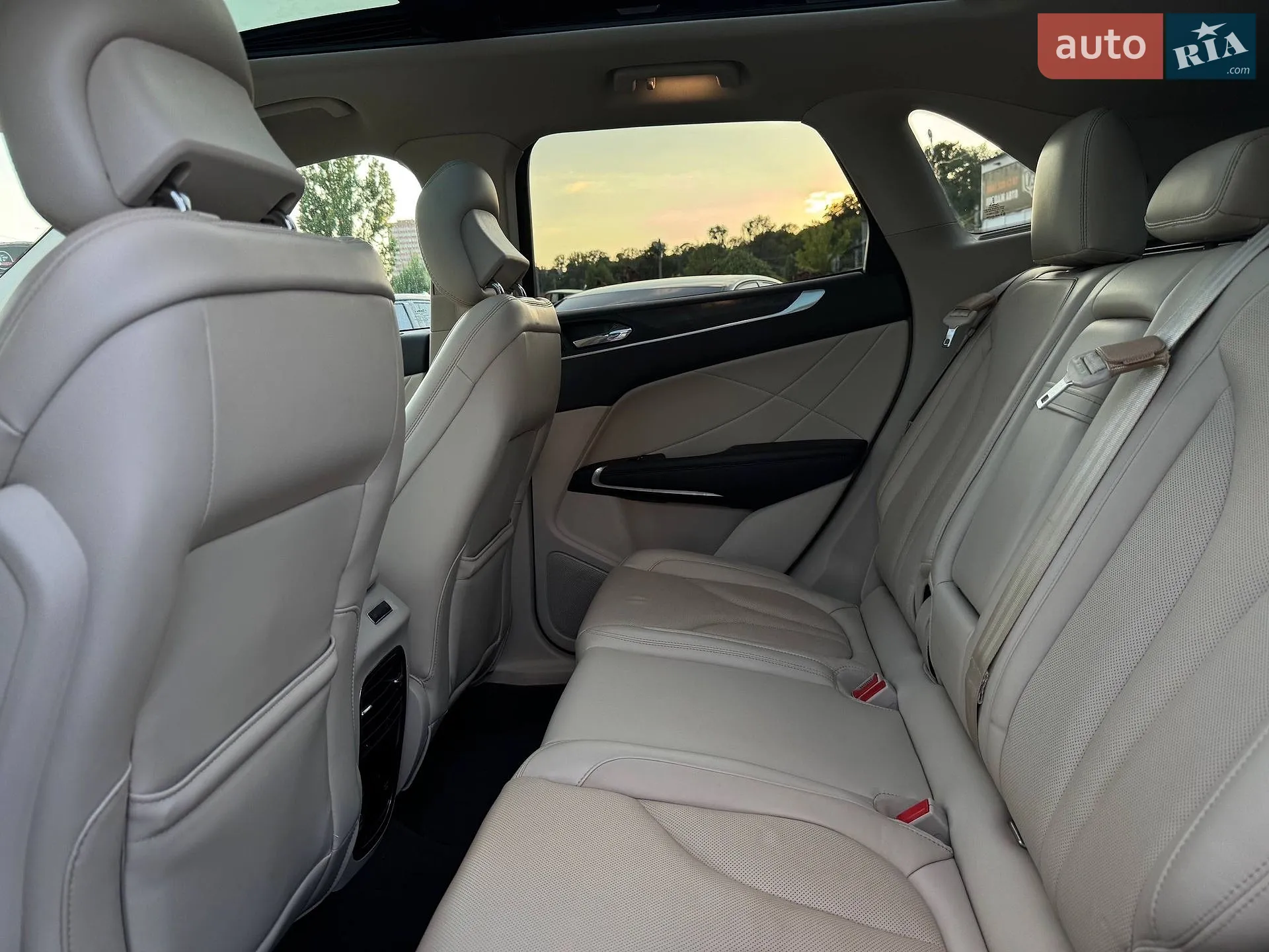 2018 Lincoln MKC - мініатюра 23