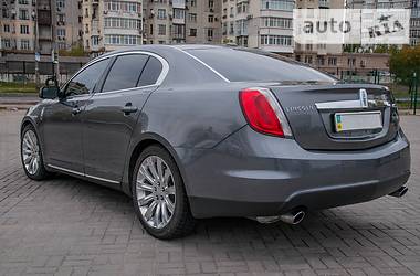 Седан Lincoln MKS 2011 в Запорожье