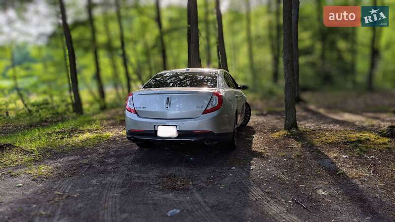 Седан Lincoln MKS 2013 в Хмельнике