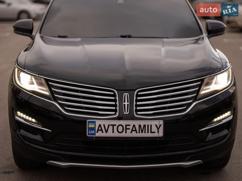 Седан Lincoln MKS 2014 в Дніпрі
