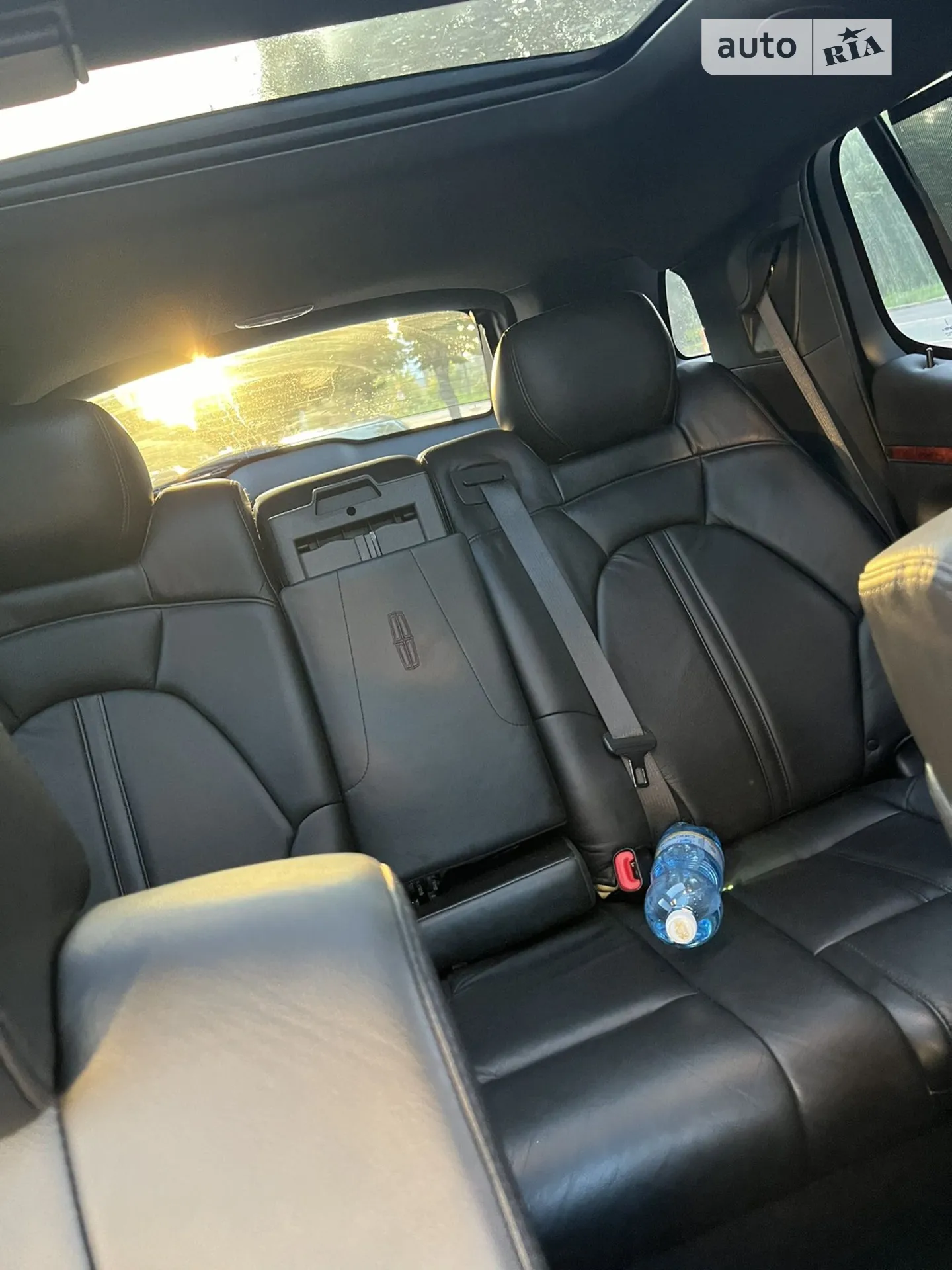 2018 Lincoln MKT - мініатюра 28