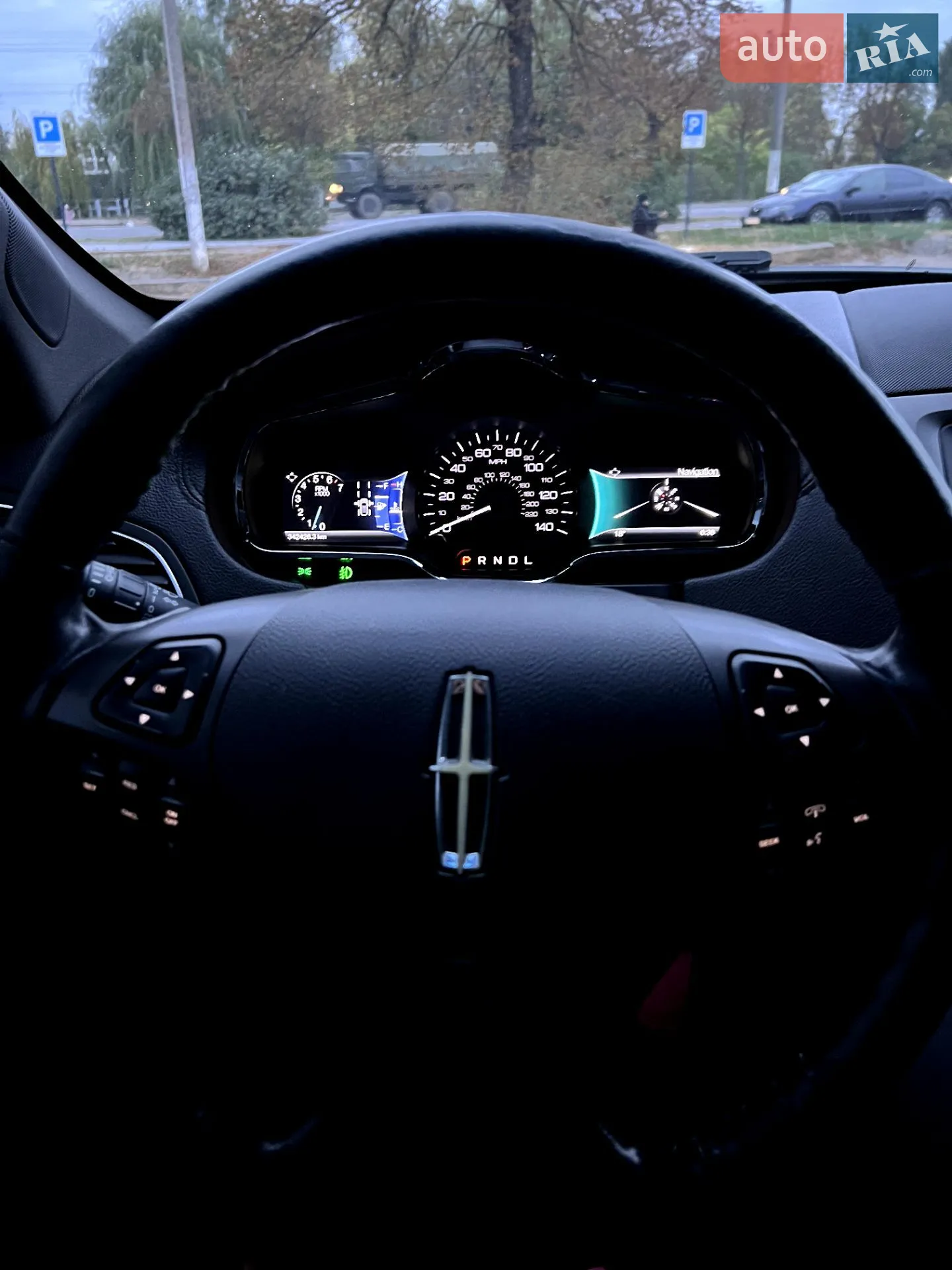 2016 Lincoln MKT - мініатюра 18