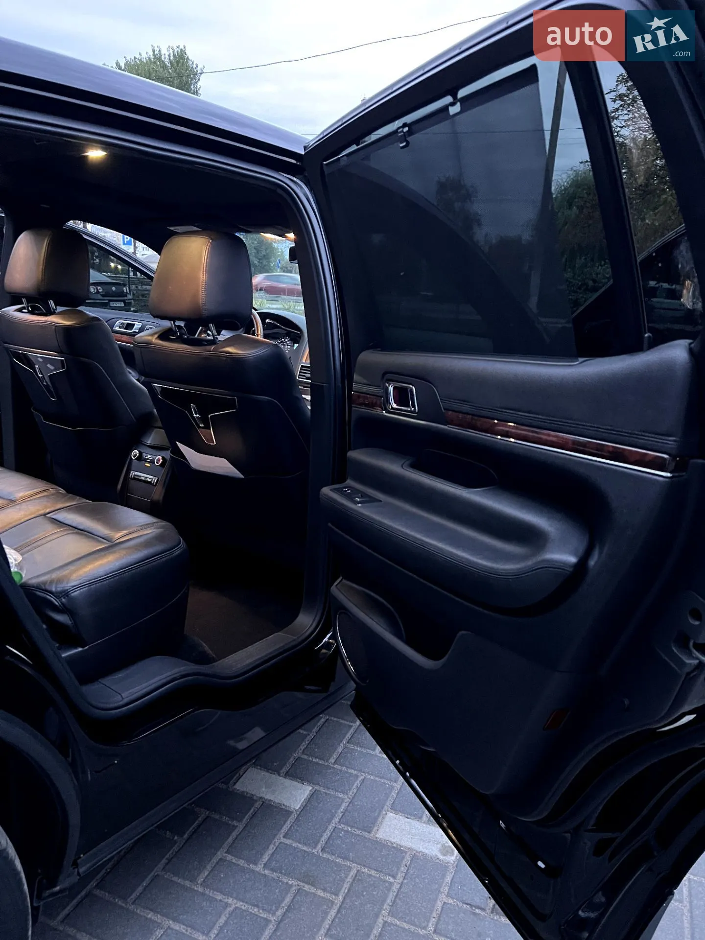 2016 Lincoln MKT - мініатюра 22