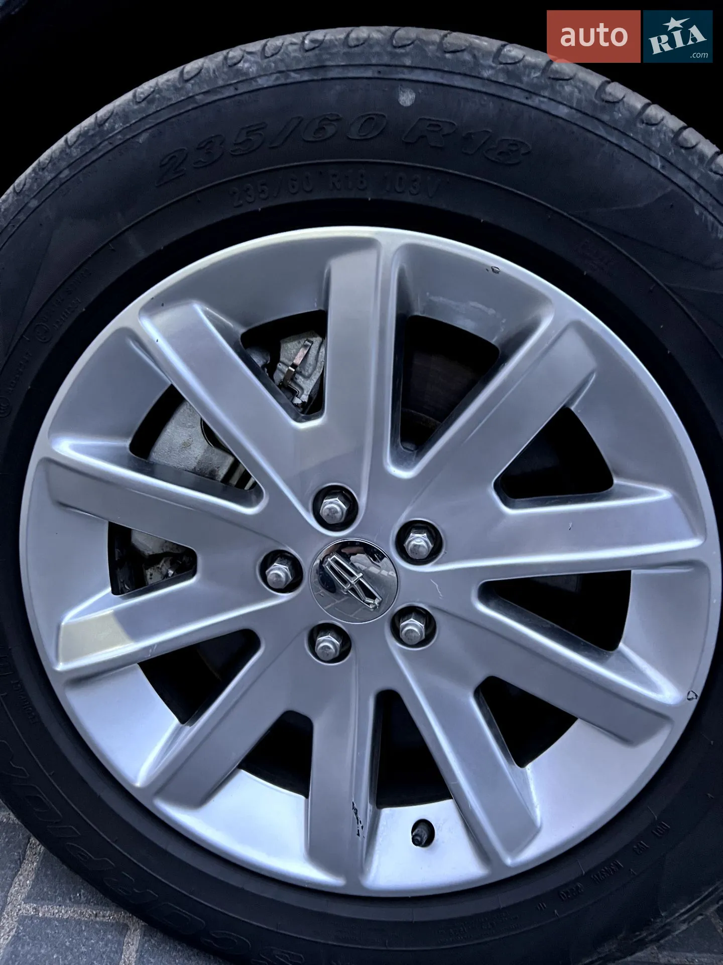 2016 Lincoln MKT - мініатюра 26