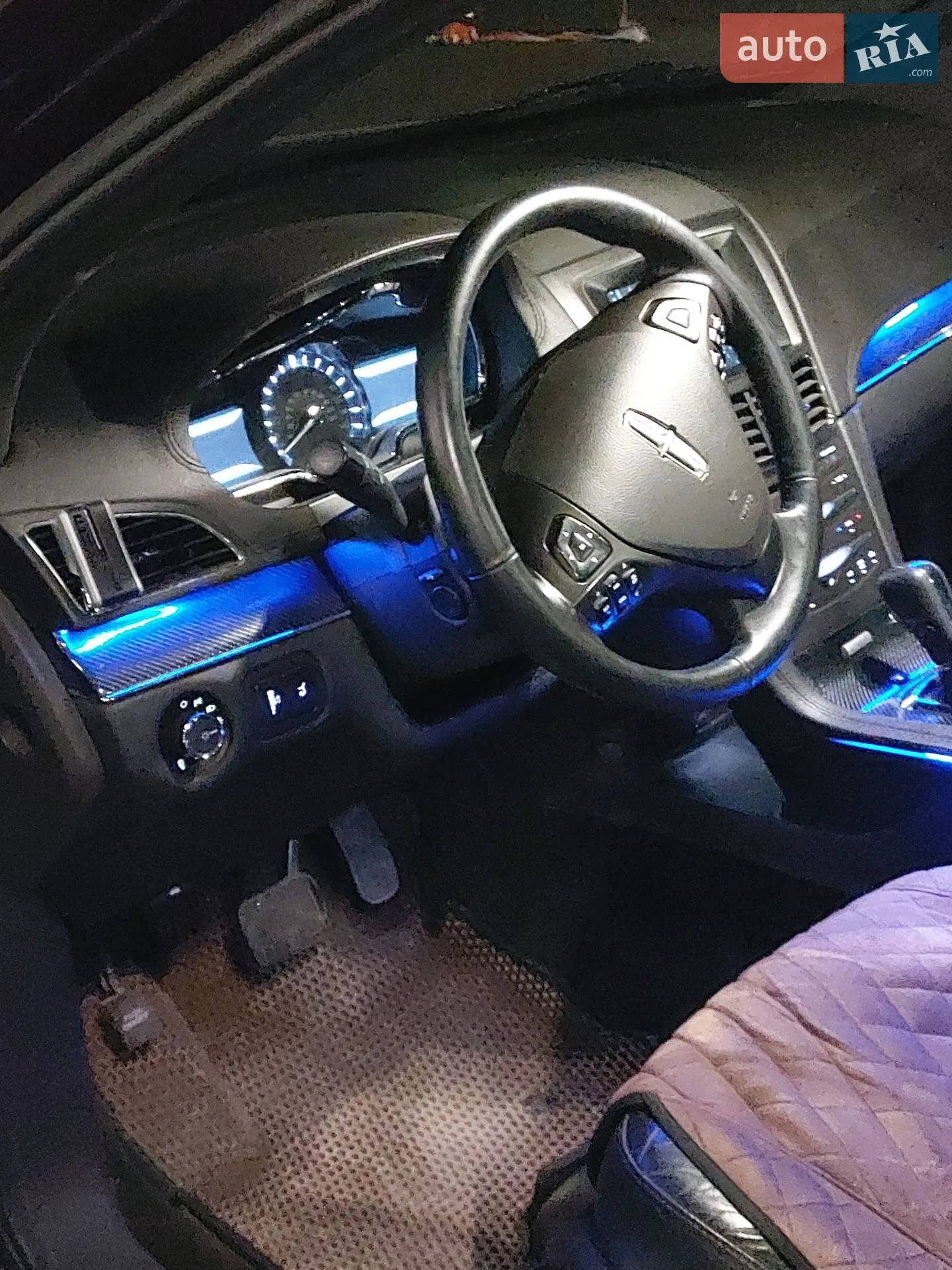 2017 Lincoln MKT - мініатюра 63