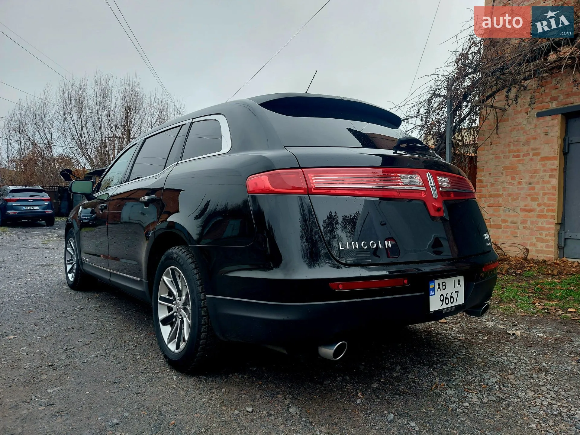 2017 Lincoln MKT - мініатюра 38