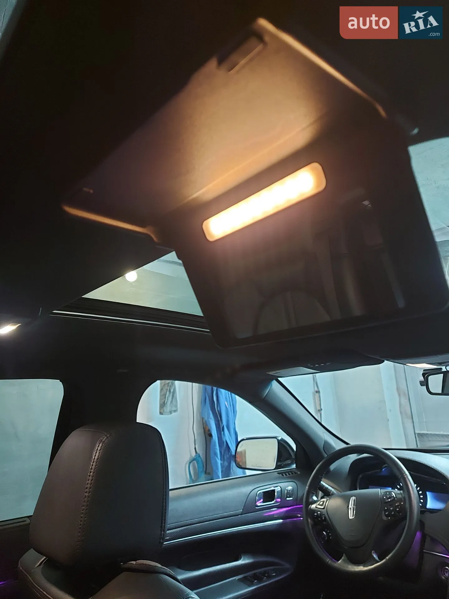 2017 Lincoln MKT - мініатюра 91