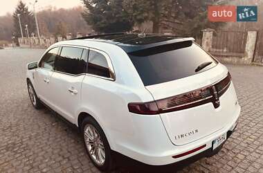 Позашляховик / Кросовер Lincoln MKT 2018 в Чернівцях