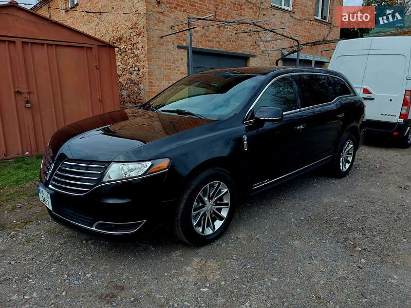 Внедорожник / Кроссовер Lincoln MKT 2017 в Виннице