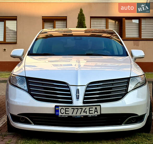 Внедорожник / Кроссовер Lincoln MKT 2018 в Черновцах