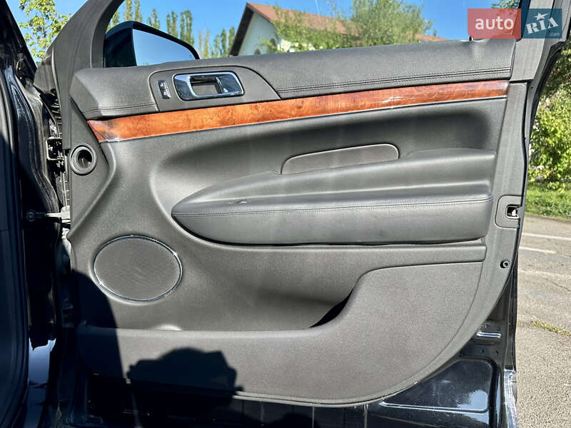 Внедорожник / Кроссовер Lincoln MKT 2016 в Киеве