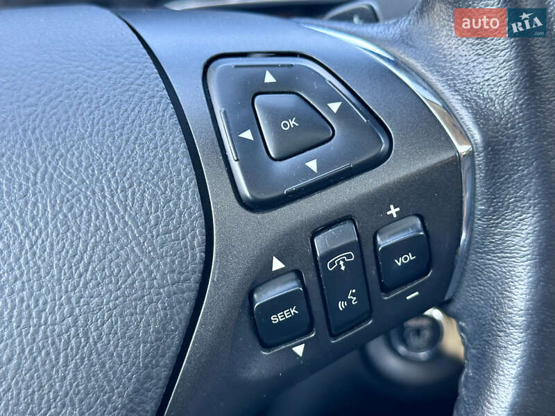 Внедорожник / Кроссовер Lincoln MKT 2016 в Киеве