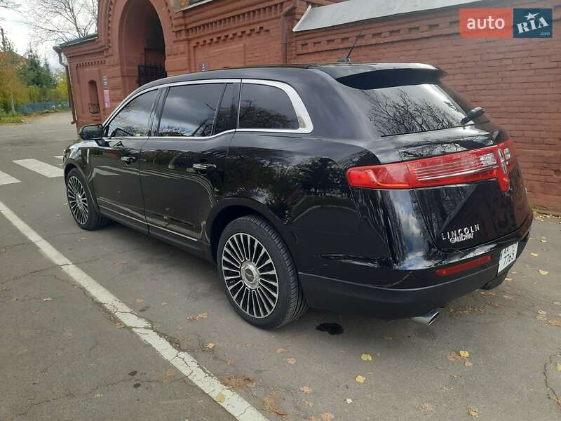 Позашляховик / Кросовер Lincoln MKT 2018 в Вінниці