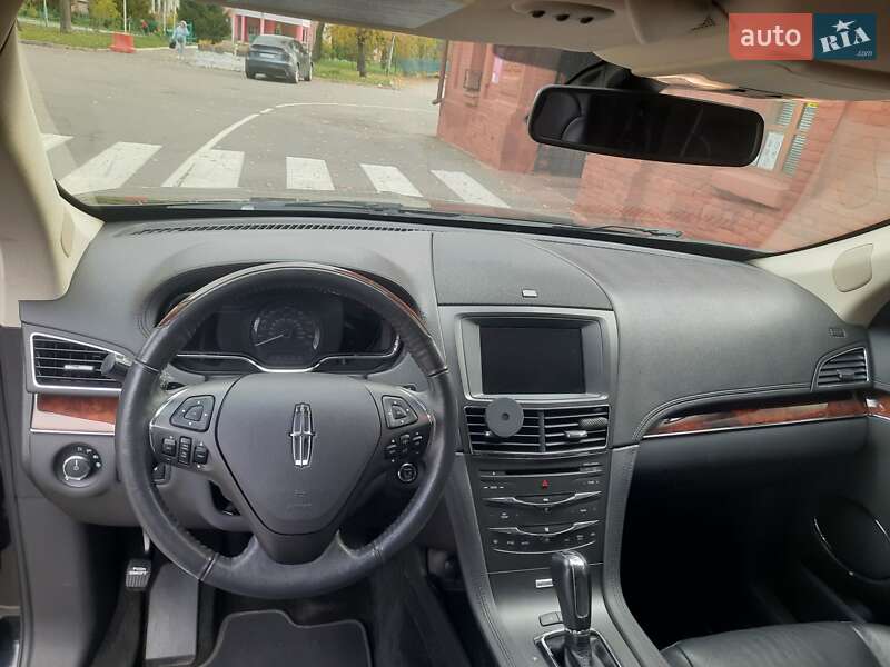 Позашляховик / Кросовер Lincoln MKT 2018 в Вінниці