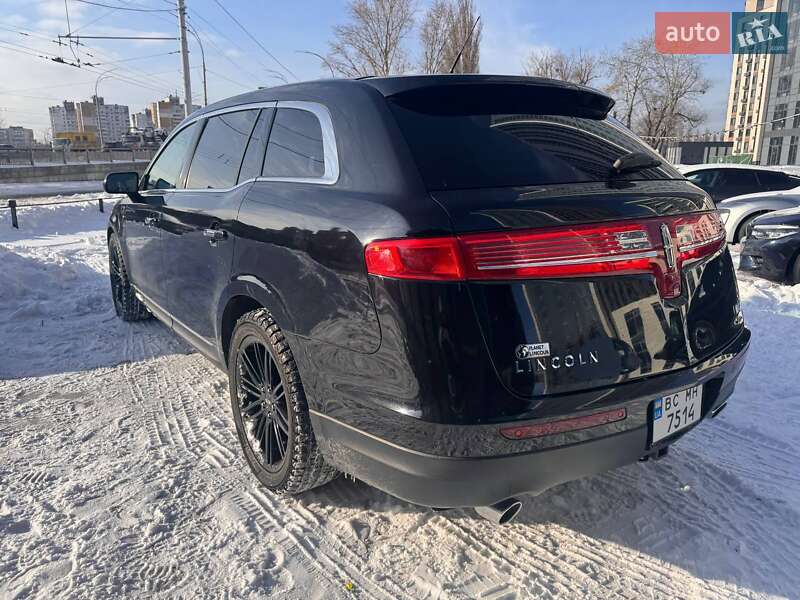 Внедорожник / Кроссовер Lincoln MKT 2016 в Киеве фото 12 Внедорожник / Кроссовер Lincoln MKT 2016 в Киеве