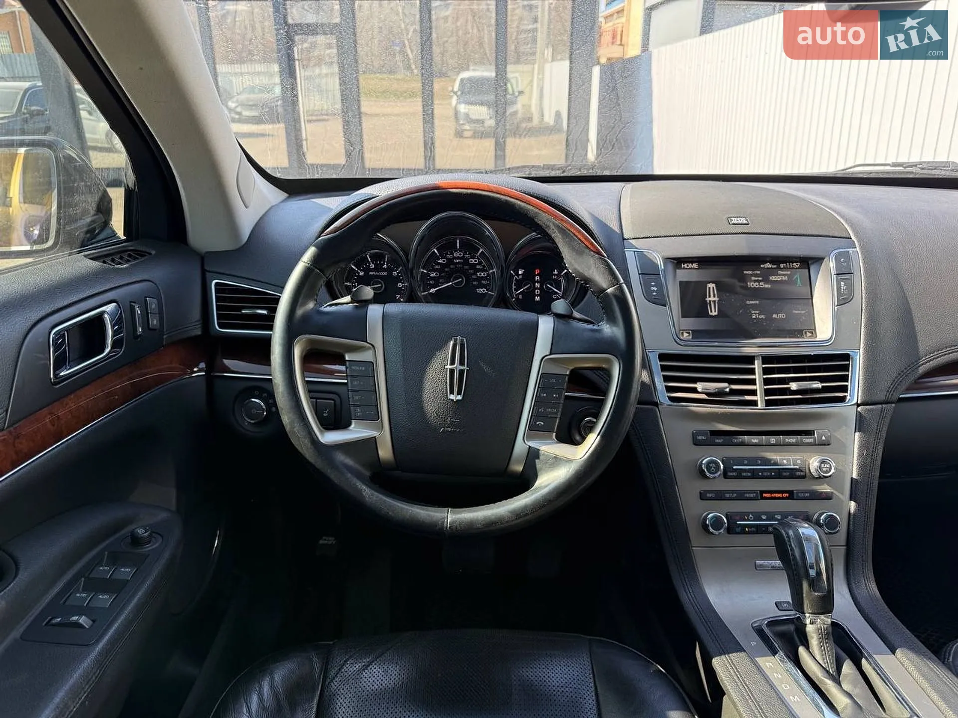 2012 Lincoln MKT - мініатюра 16