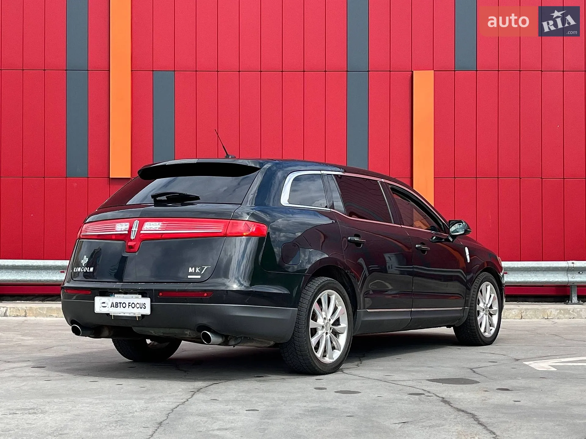 2012 Lincoln MKT - мініатюра 5