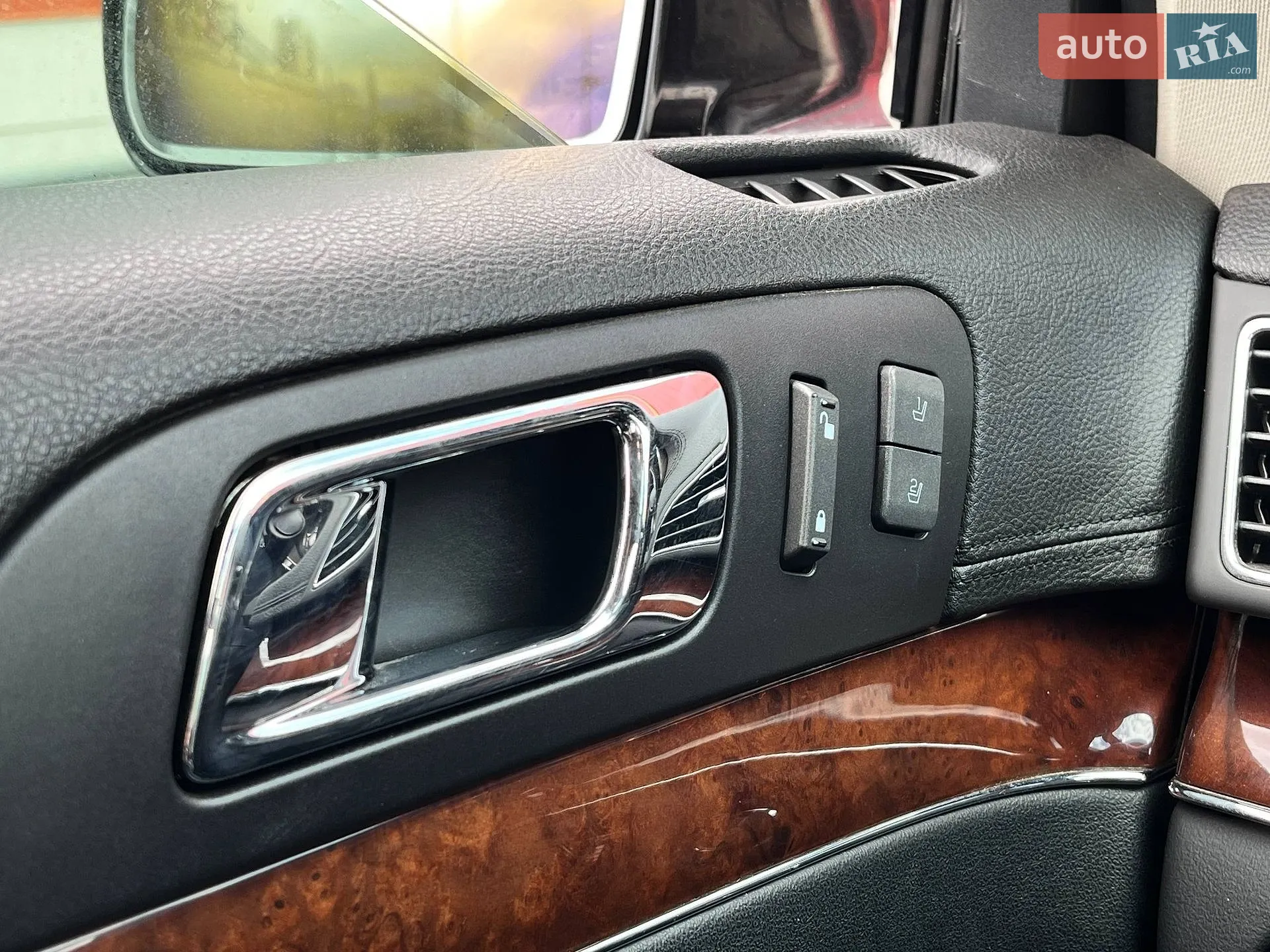 2012 Lincoln MKT - мініатюра 20