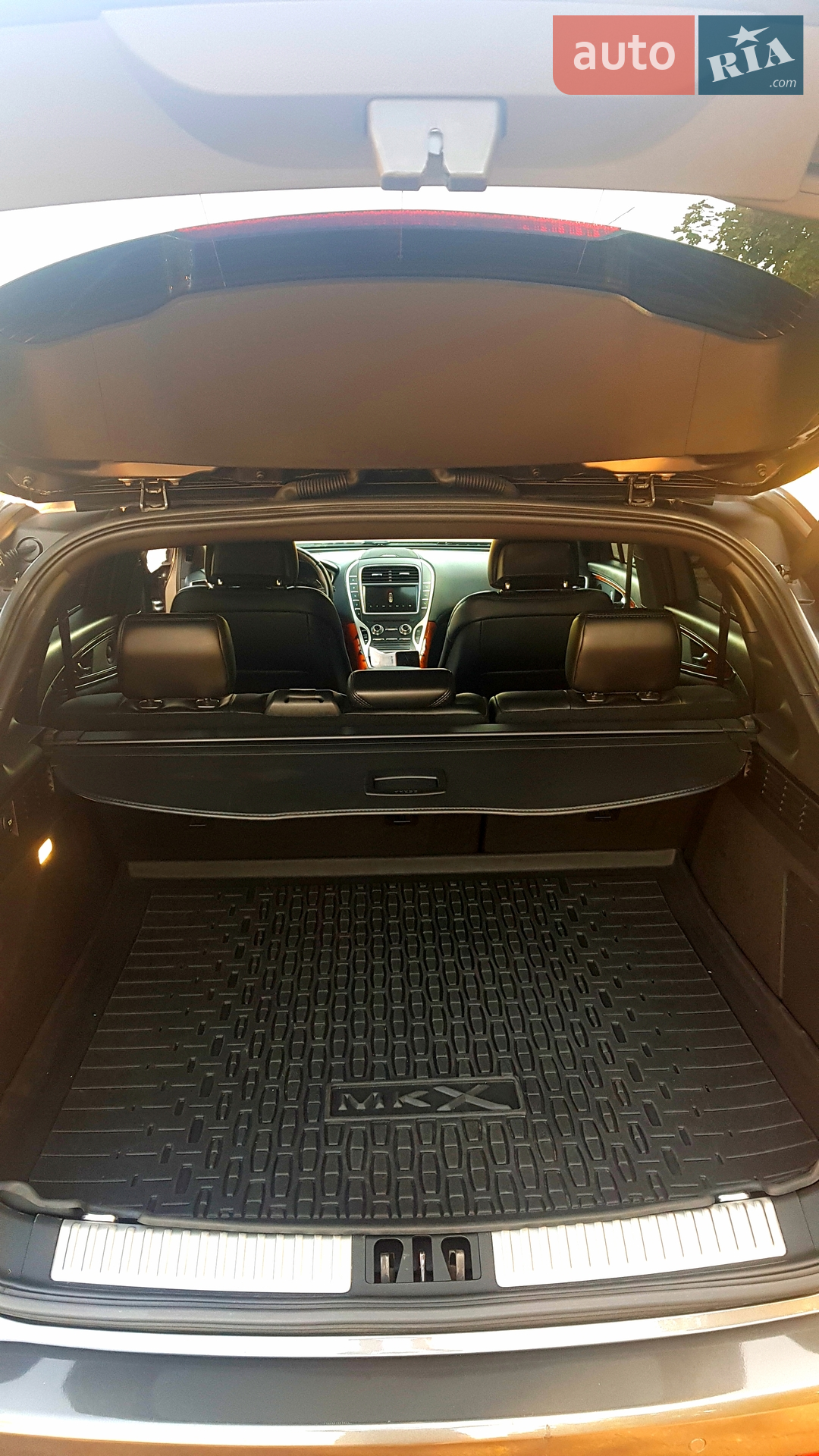 2017 Lincoln MKX - мініатюра 8
