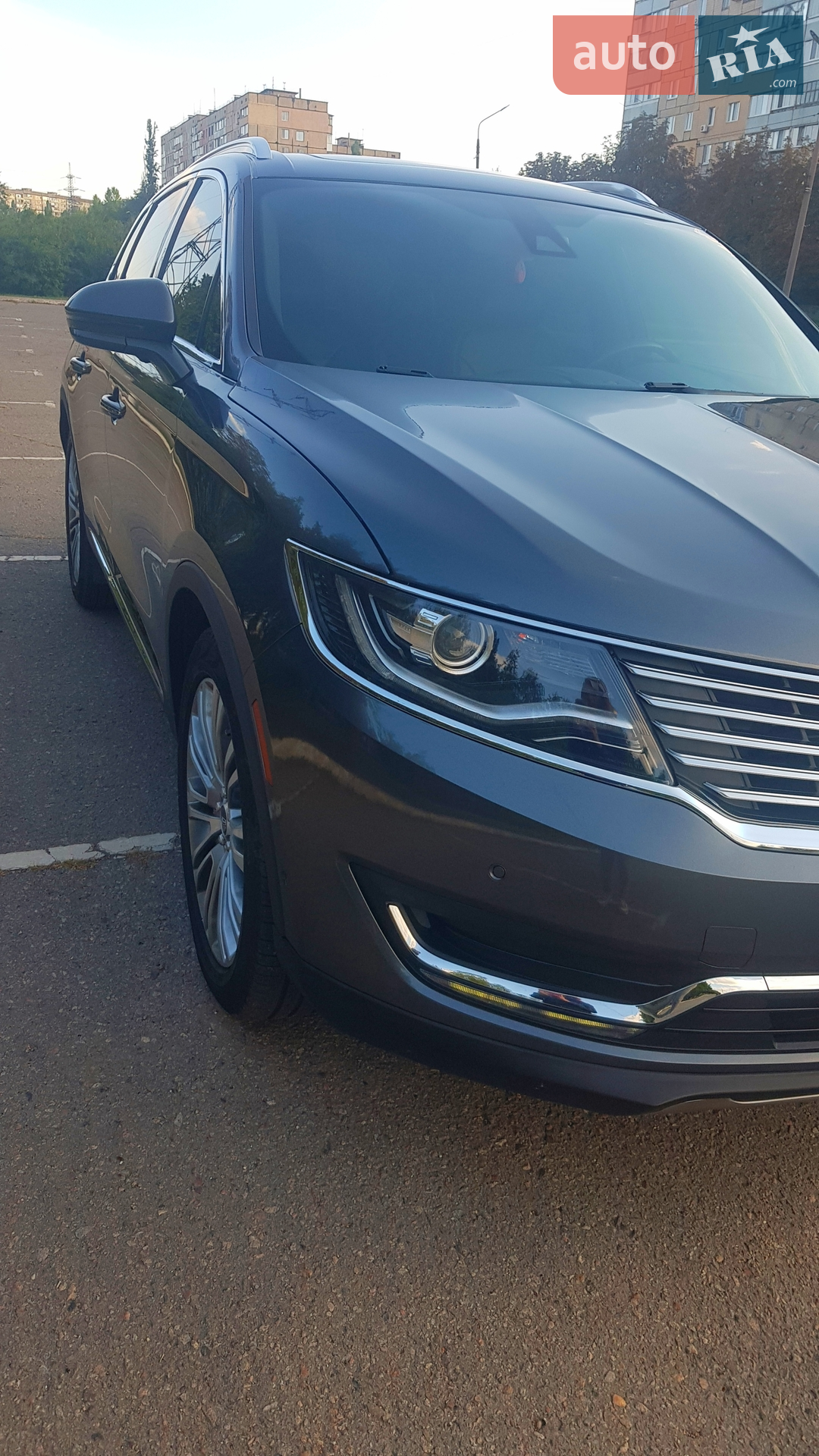 2017 Lincoln MKX - мініатюра 10