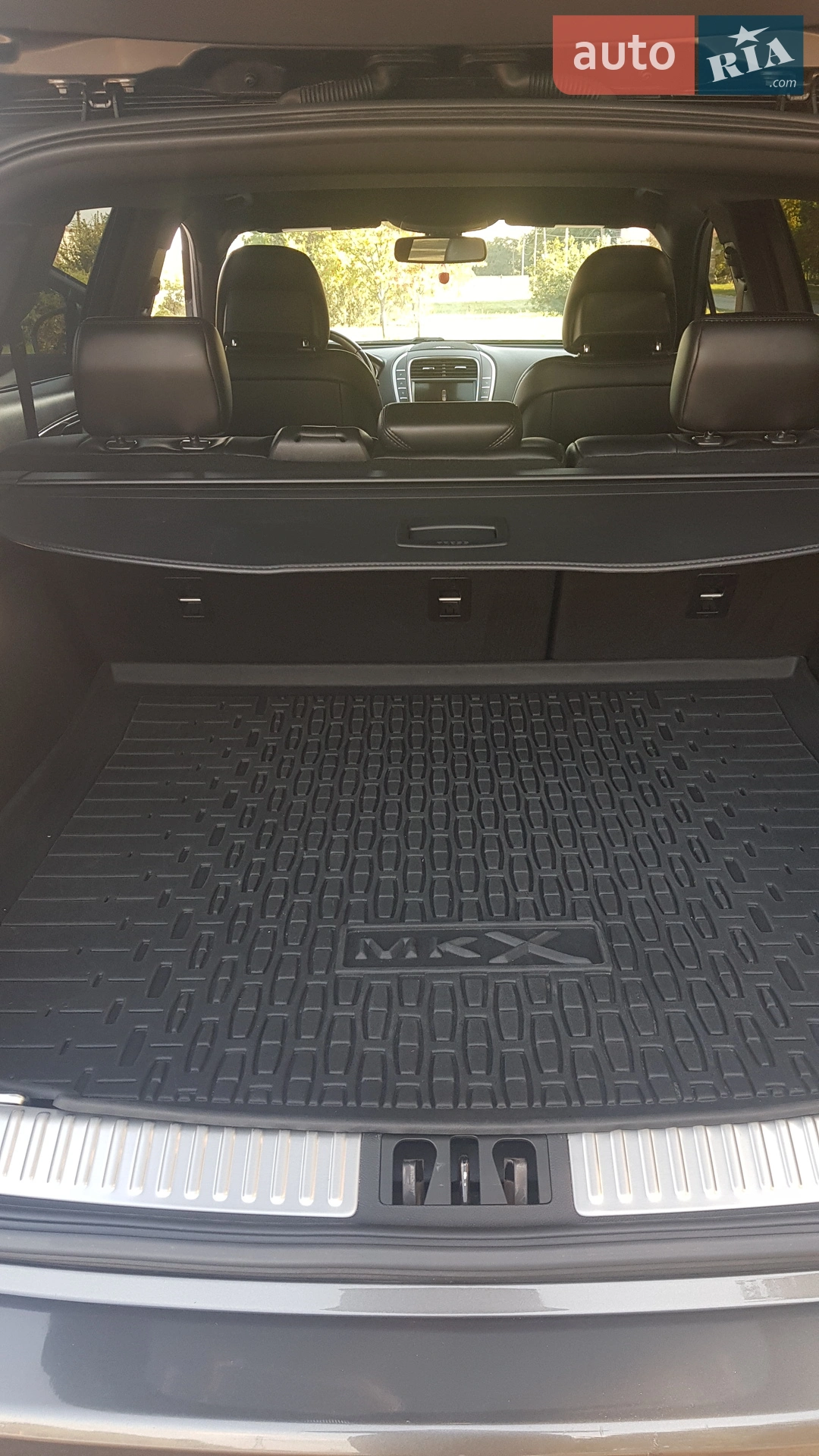 2017 Lincoln MKX - мініатюра 12