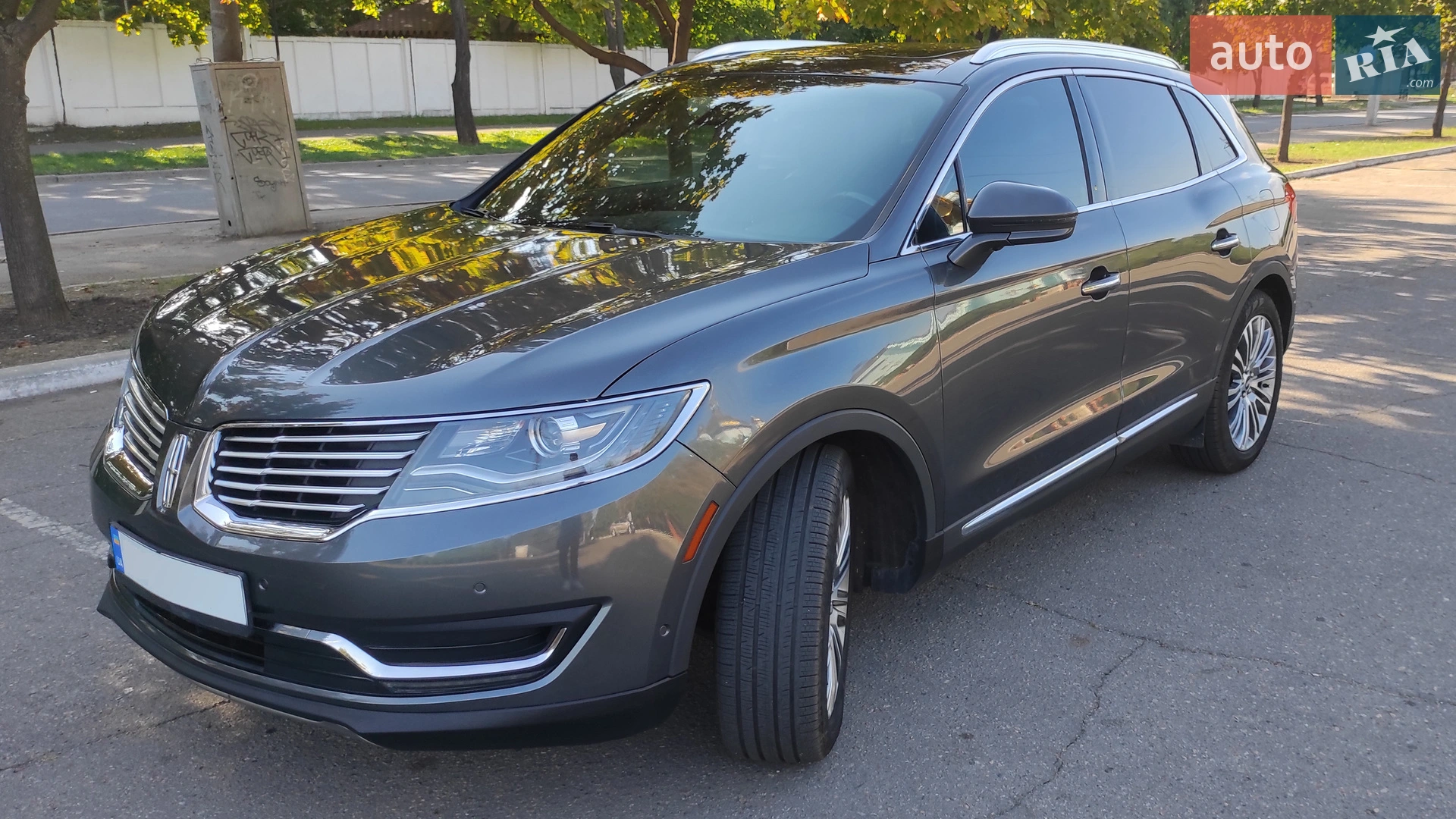 2017 Lincoln MKX - мініатюра 34