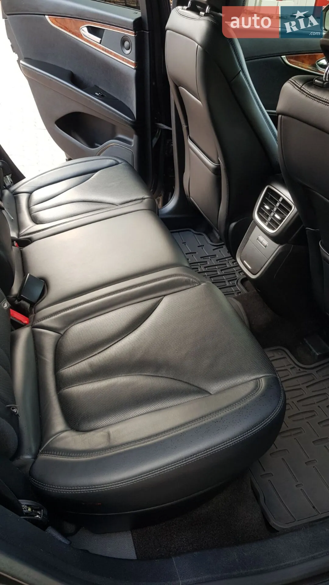 2017 Lincoln MKX - мініатюра 61